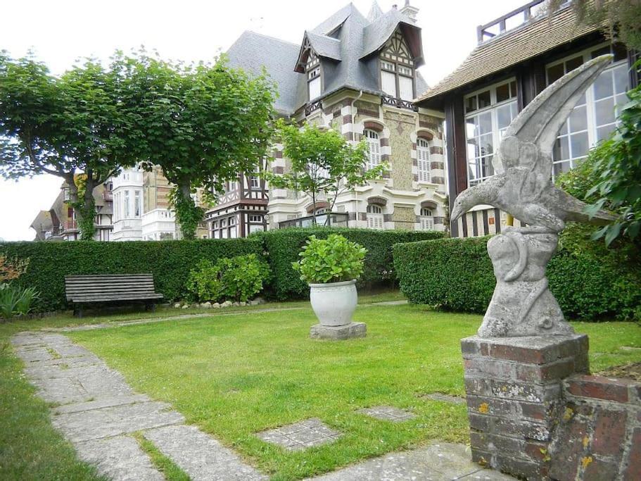 Les Embruns - Plein Ciel - Appartement 3Eme Etage Deauville Eksteriør bilde