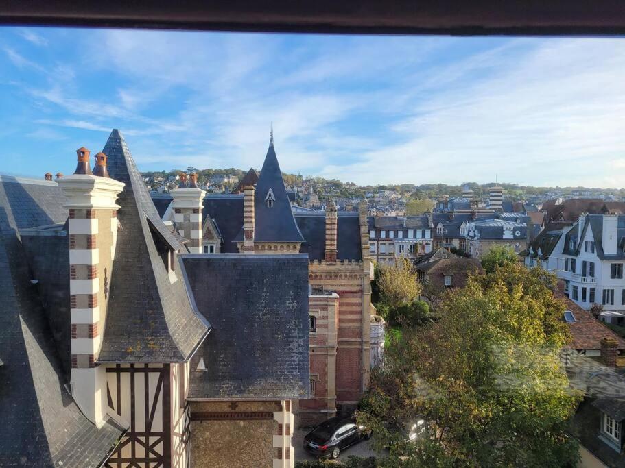 Les Embruns - Plein Ciel - Appartement 3Eme Etage Deauville Eksteriør bilde